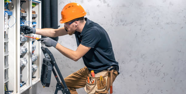 Best Ceiling Fan Installation Electrician  in Cockrell Hill, TX